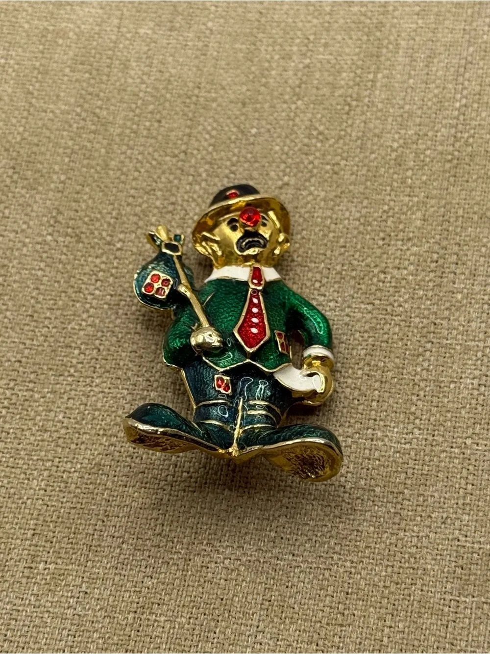 vintage Green and Gold tone Novelty Clown brooch
